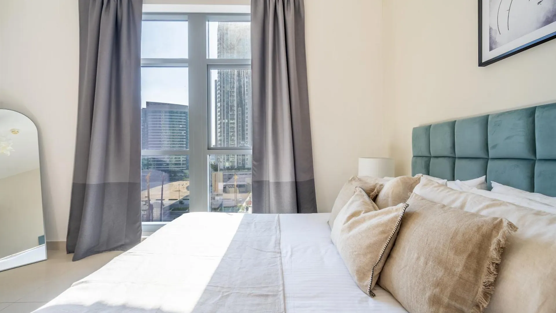 The Burj Khalifa Collection Apartment Dubai